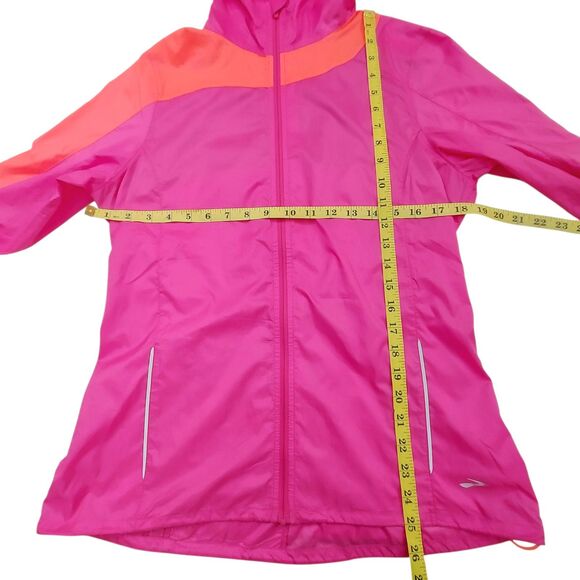 Brooks Windbreaker Womens Medium Pink Lightweight Full Zip Vented Athleisure - Picture 12 of 12